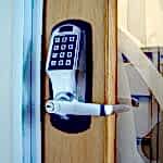 Установка электронных замков